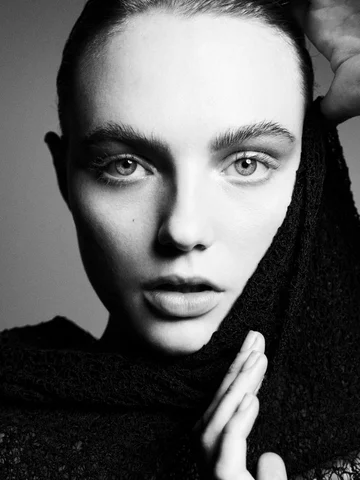 Zara Woman Oct 2023 (Zara)