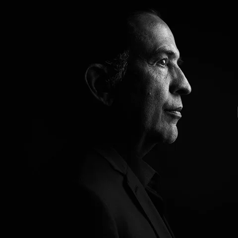 Sobre
 – Ricardo Almeida