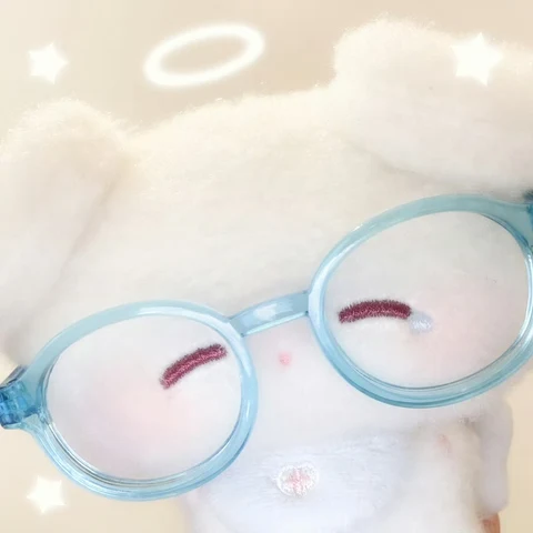 Angel Plushies with Blue and Pink Glasses — Matching Avatars · Izquierda