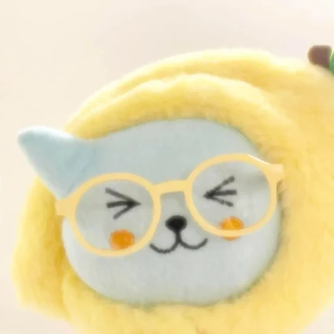 Fluffy Cats in Fruit Hats — Matching Avatars · Izquierda