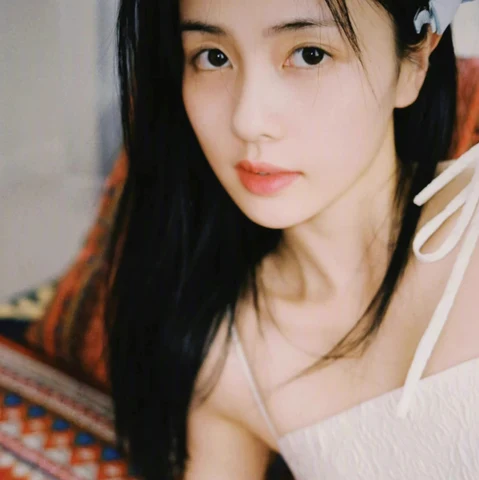 Dark Hair Portrait · S281