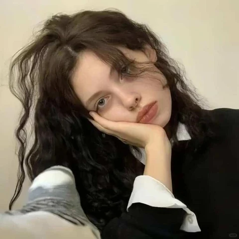 Long Curly Hair · S292
